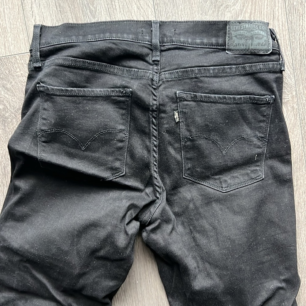 Levi’s 312 Jeans - Size 29